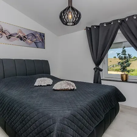 Luxury With A Swimming Pool - Torovi - - Pedinka, - 23512 Villa Vir